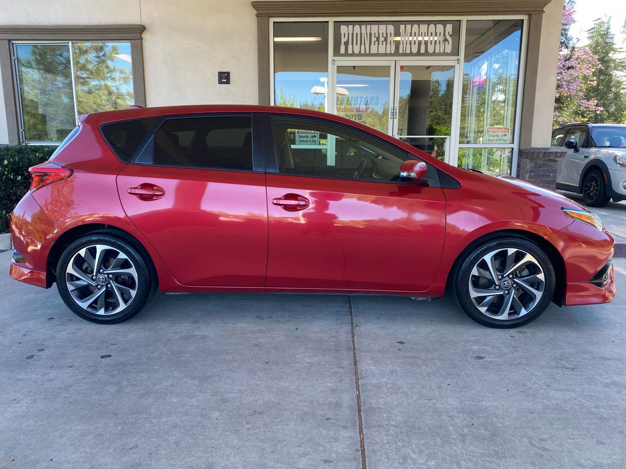 Toyota Corolla iM  2017