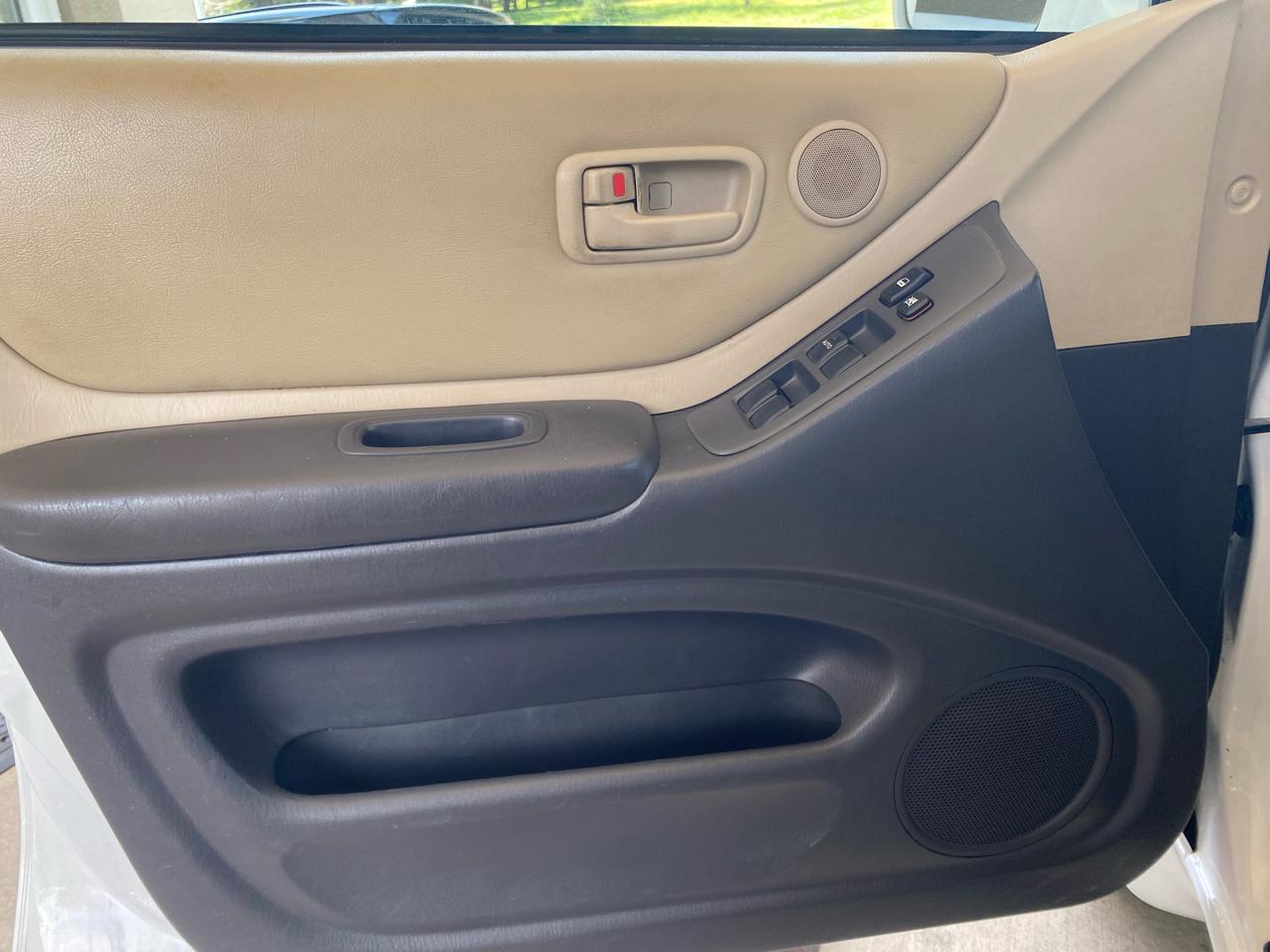 Toyota Highlander  2002