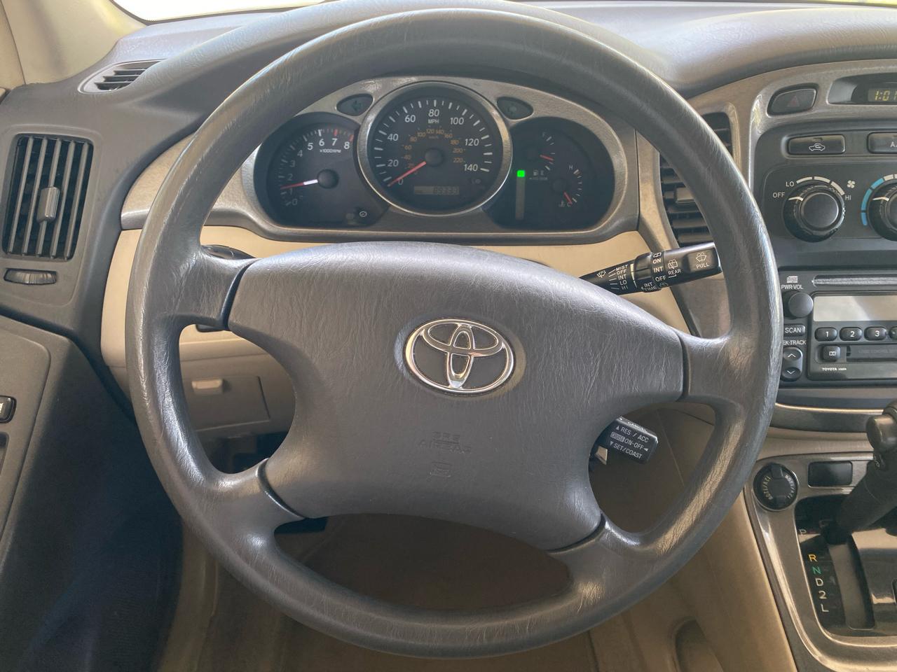 Toyota Highlander  2002