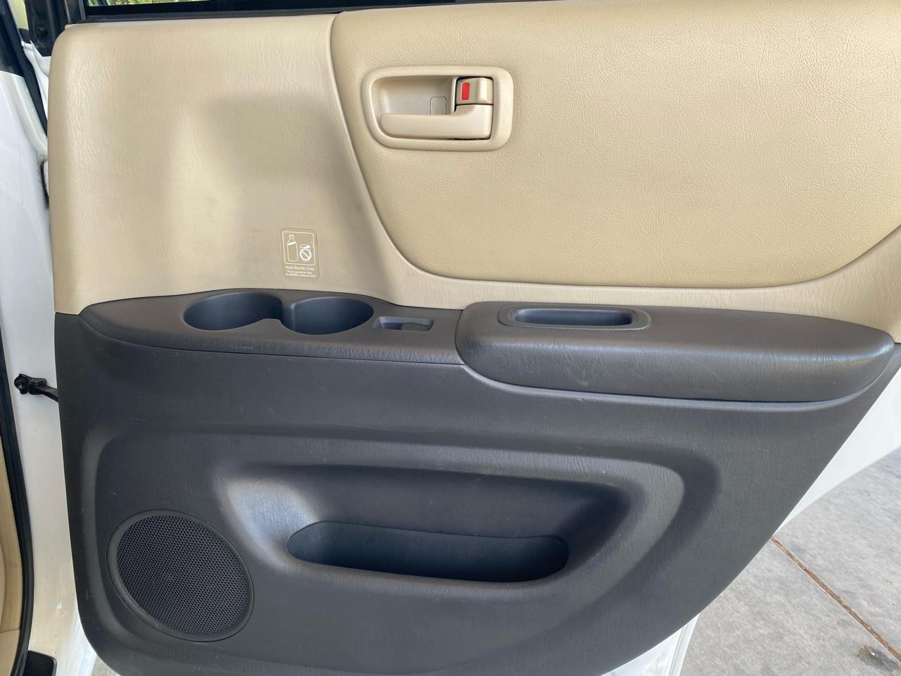 Toyota Highlander  2002