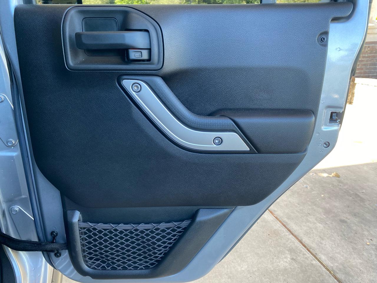 Jeep Wrangler Unlimited 4WD 4dr Rubicon 2015