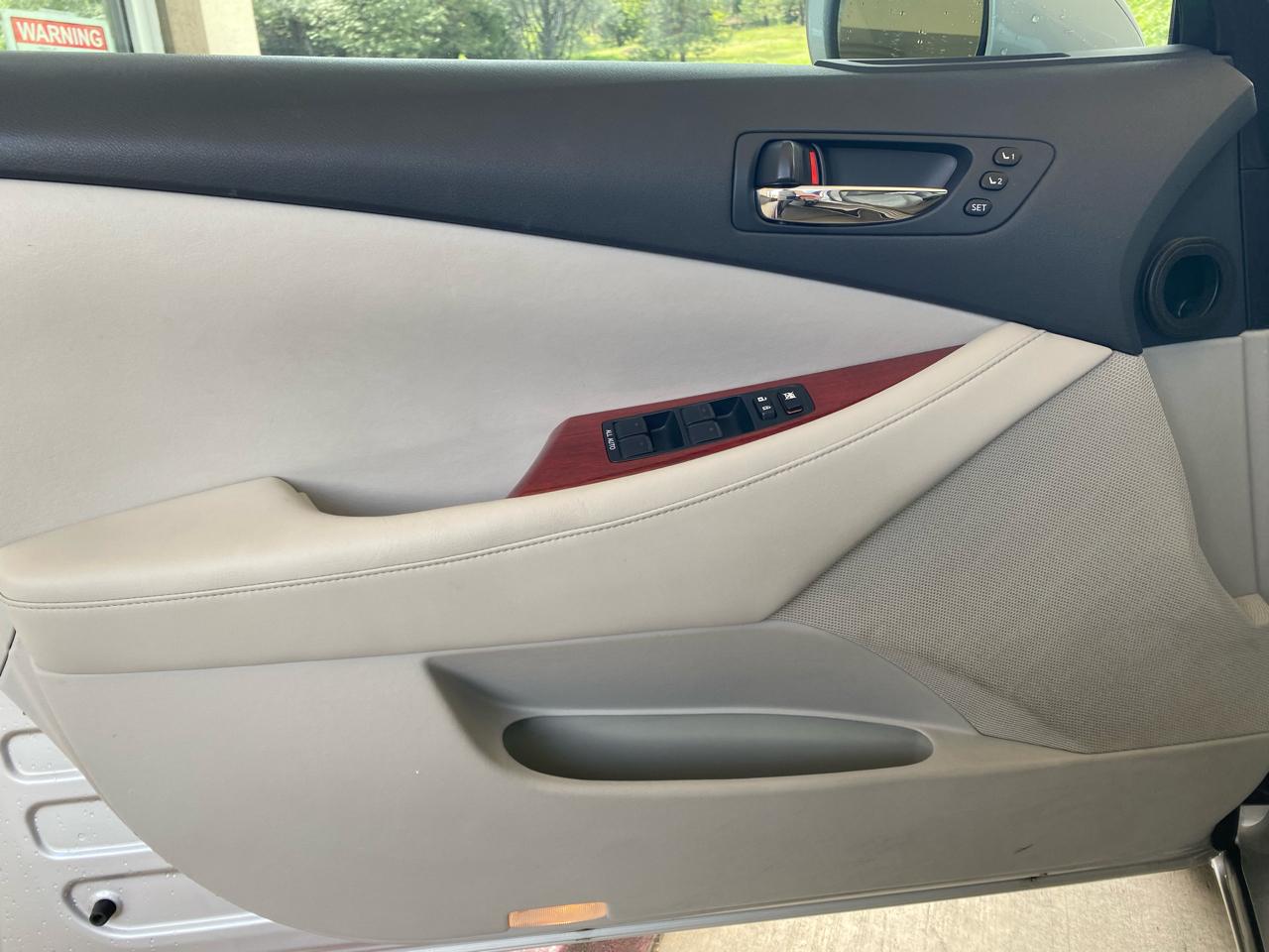 Lexus ES 350 4dr Sdn 2009
