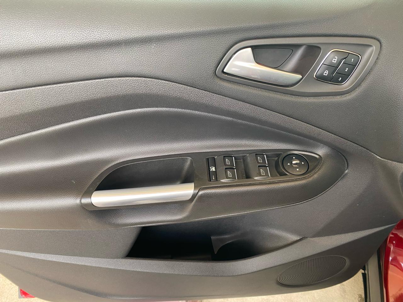 Ford Escape FWD 4dr SEL 2013