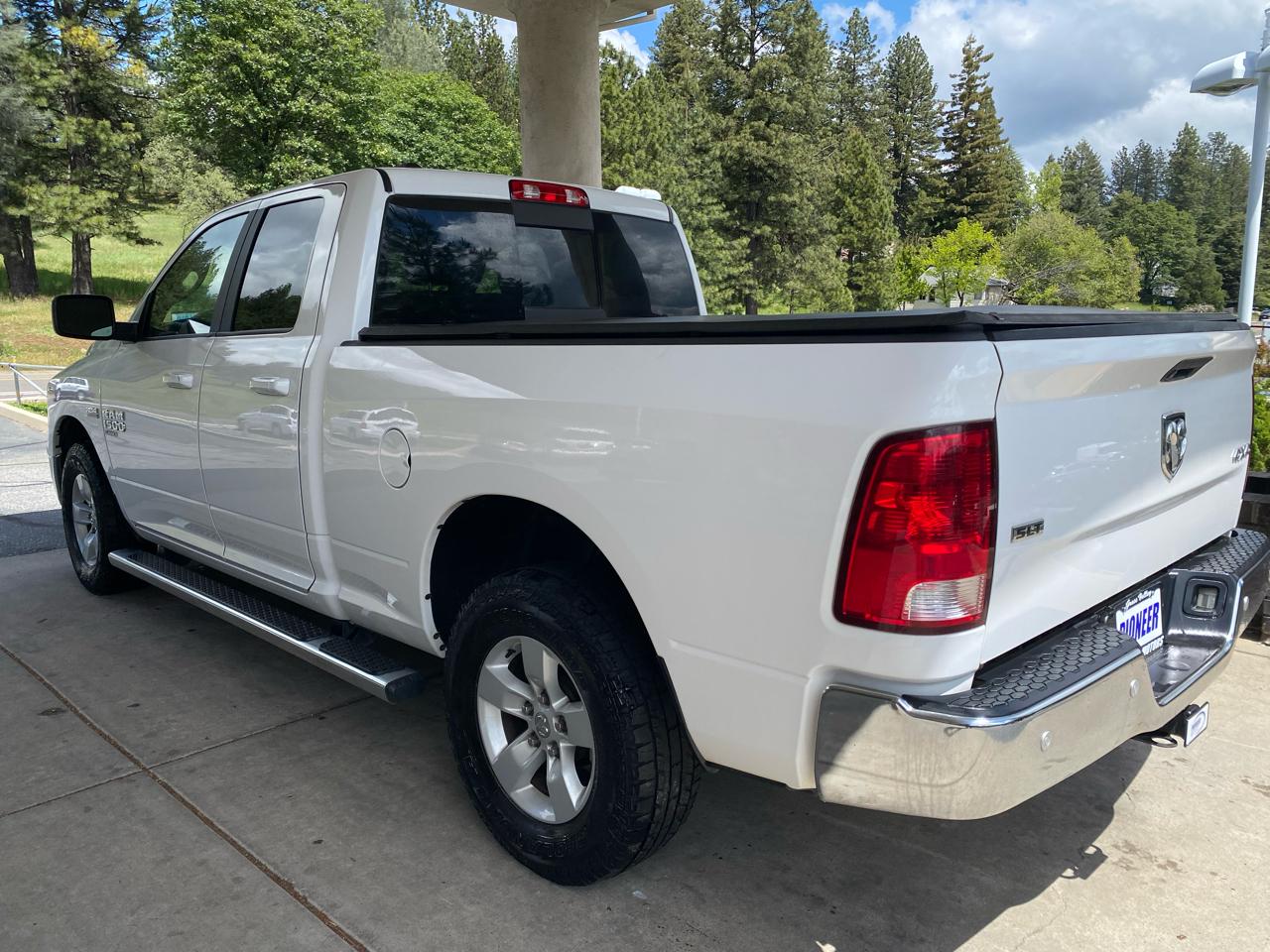 RAM 1500 Classic SLT 4x4 Quad Cab 6'4" Box 2019