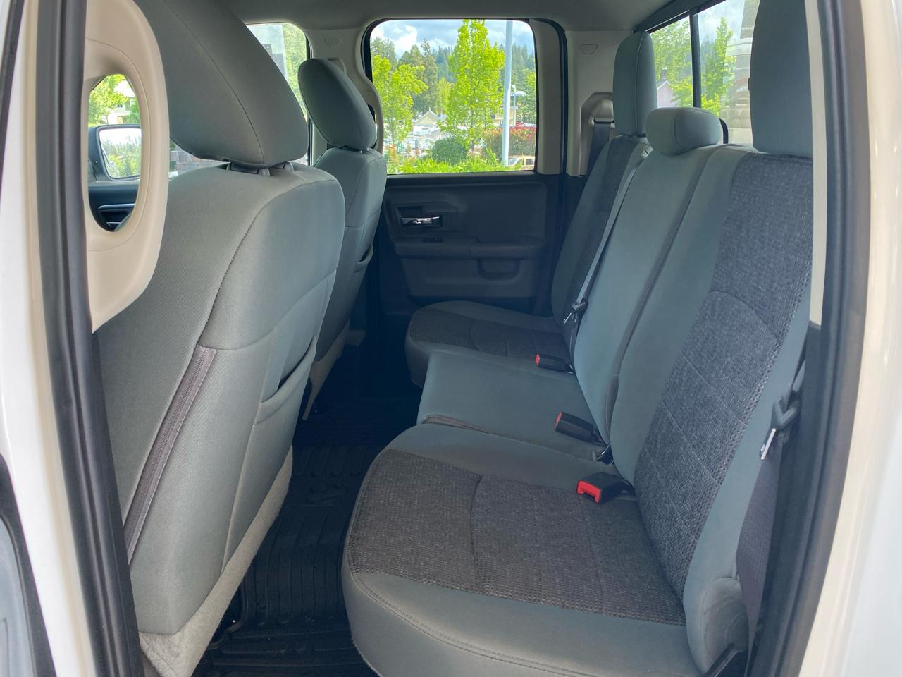 RAM 1500 Classic SLT 4x4 Quad Cab 6'4" Box 2019
