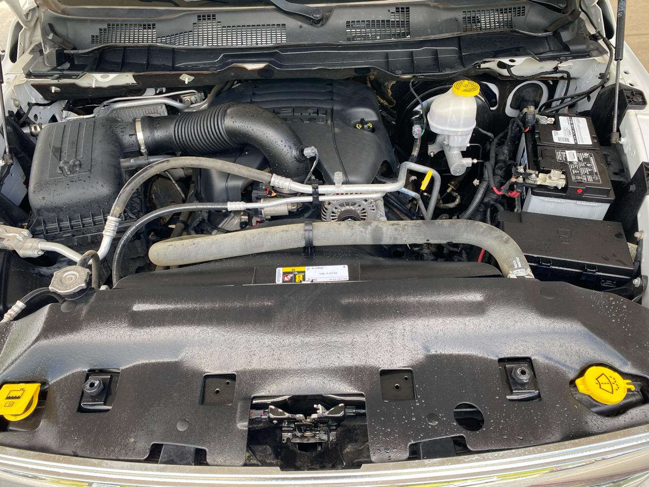 RAM 1500 Classic SLT 4x4 Quad Cab 6'4" Box 2019