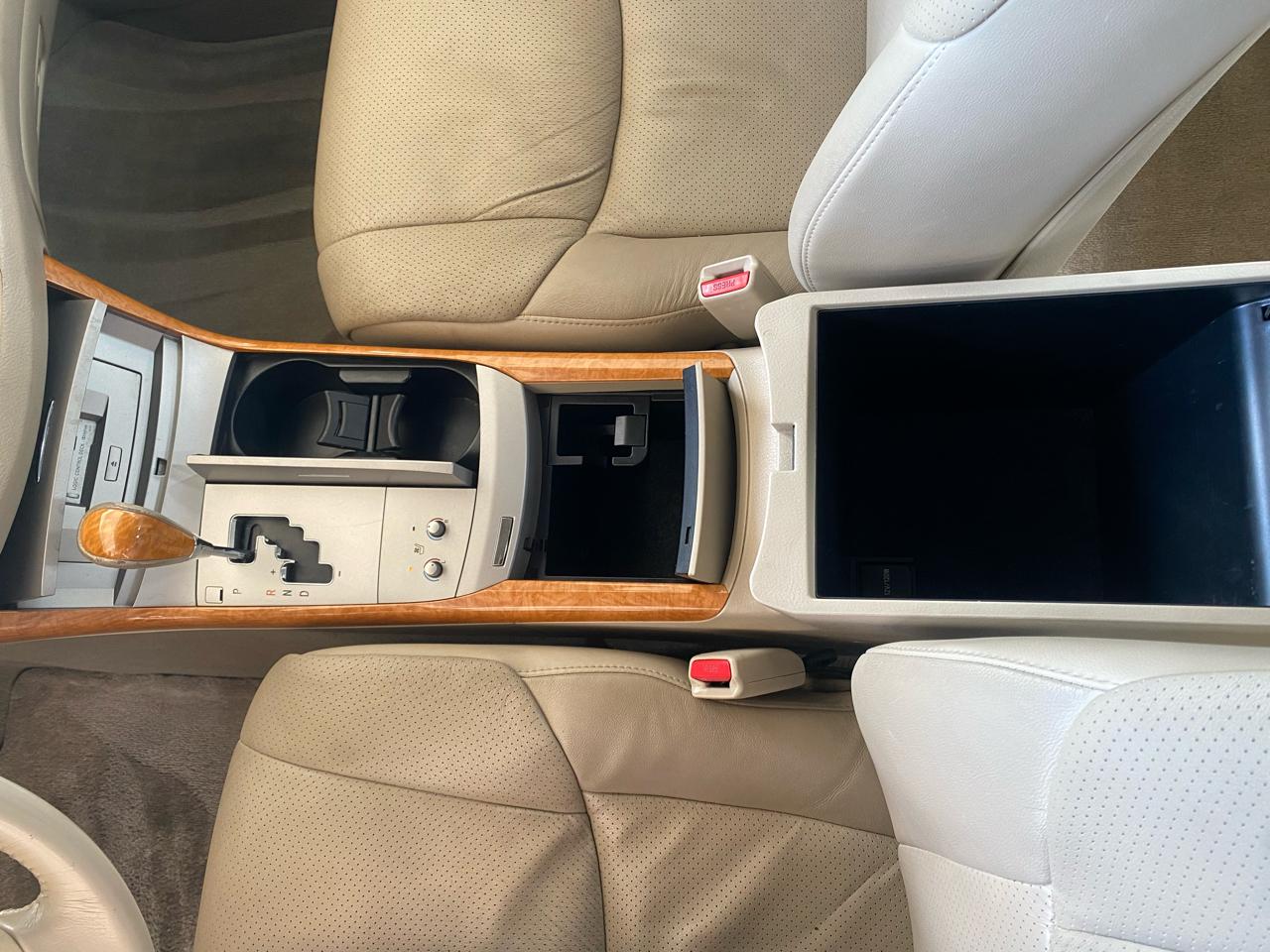 Toyota Avalon  2005