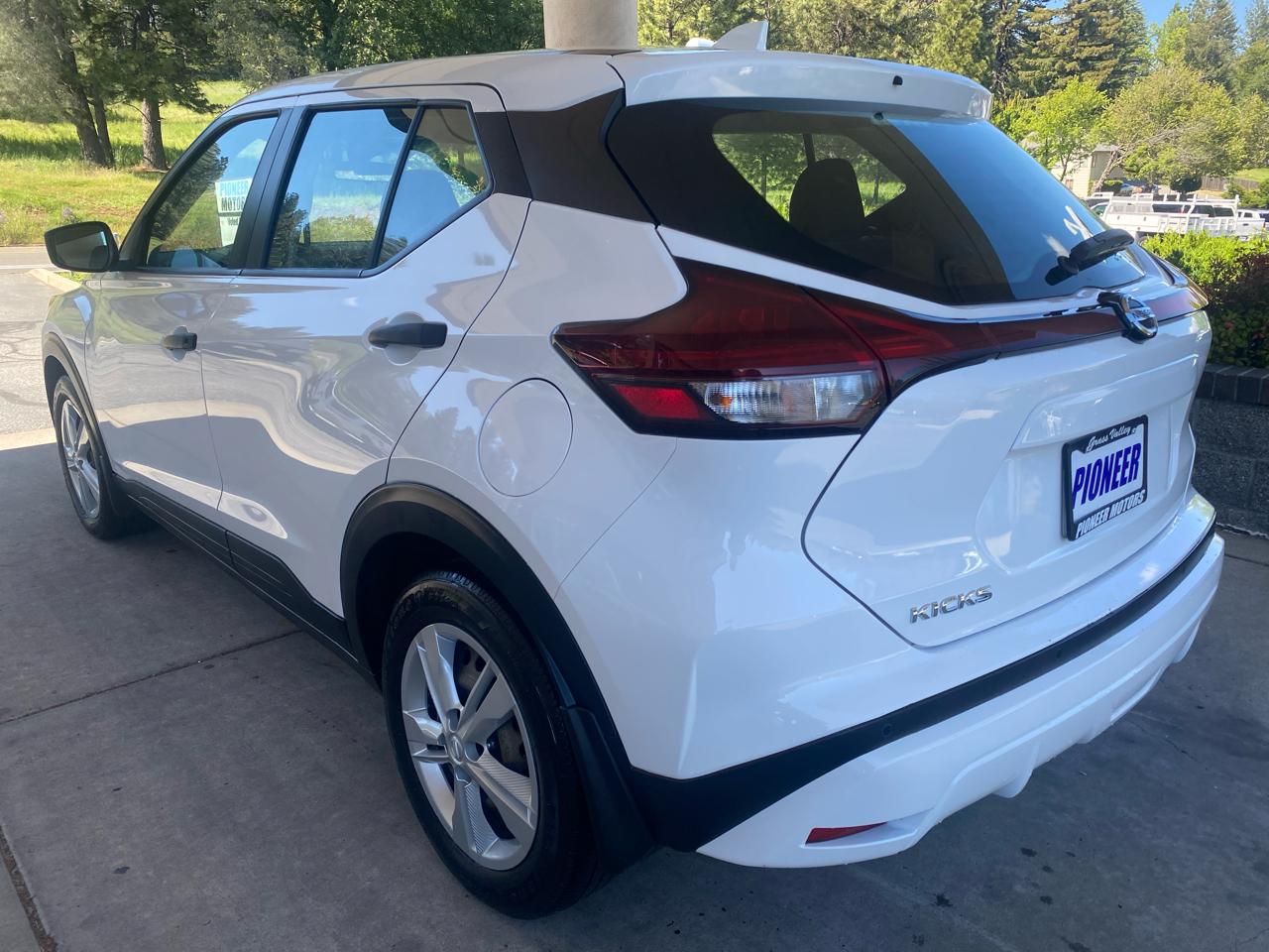 Nissan Kicks S FWD 2021