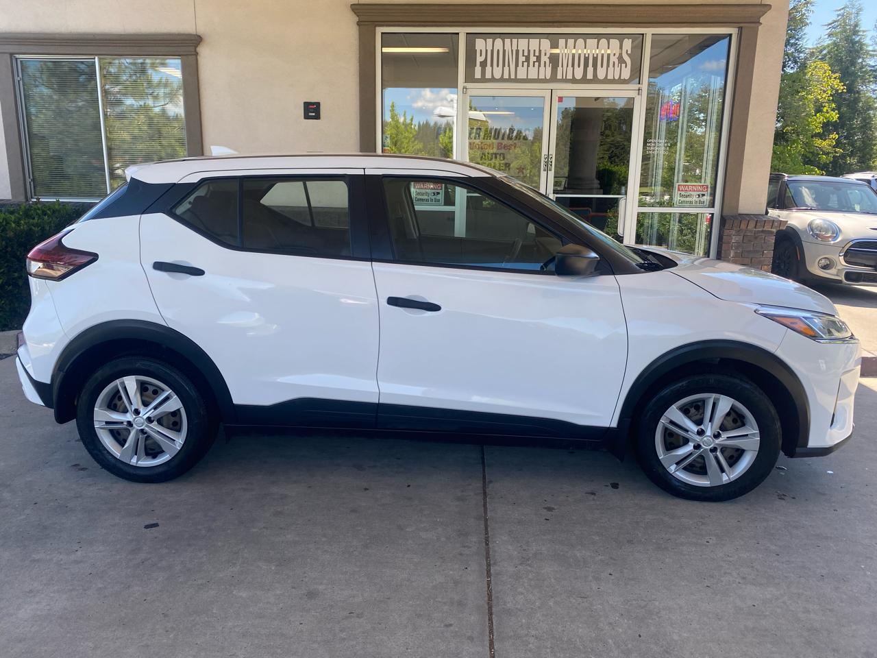 Nissan Kicks S FWD 2021