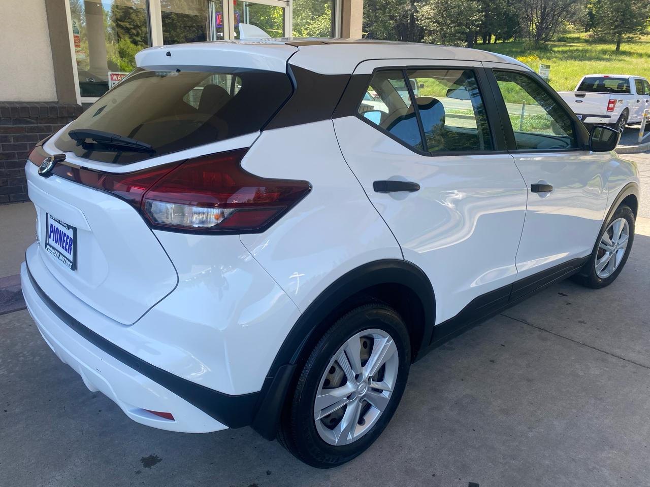 Nissan Kicks S FWD 2021