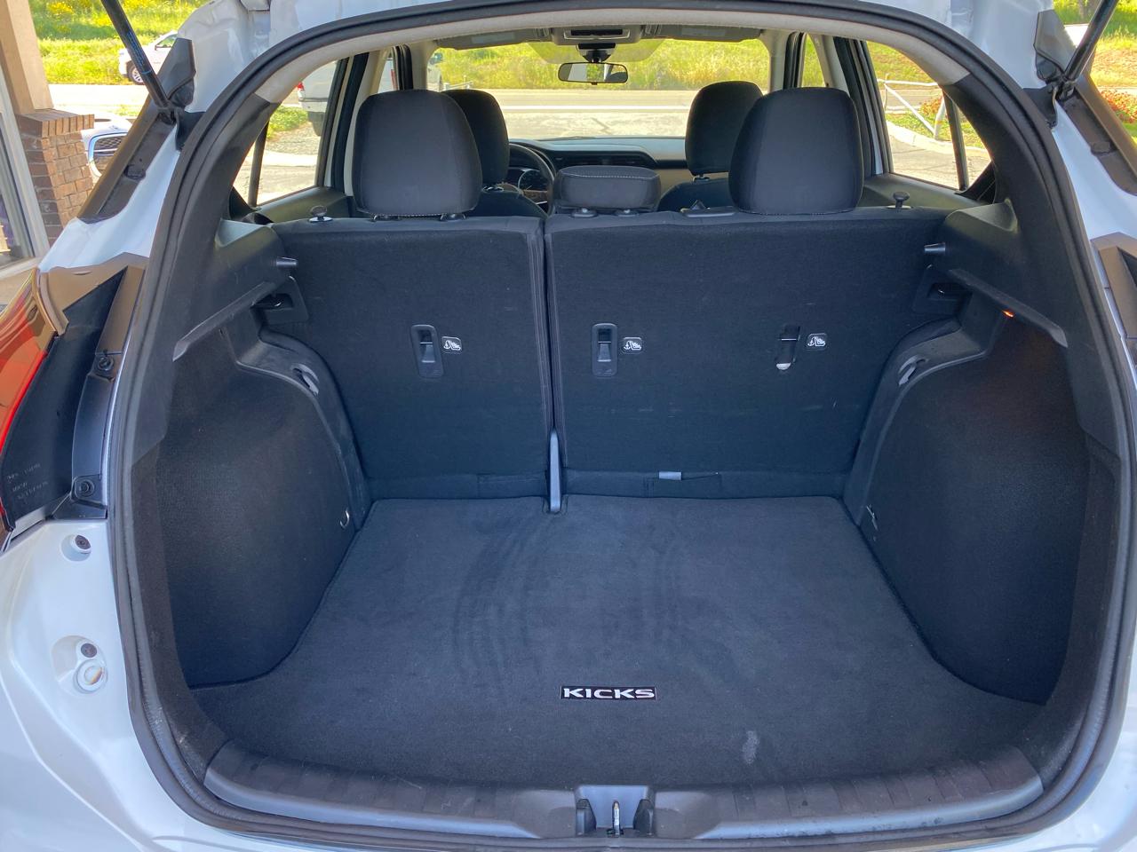 Nissan Kicks S FWD 2021