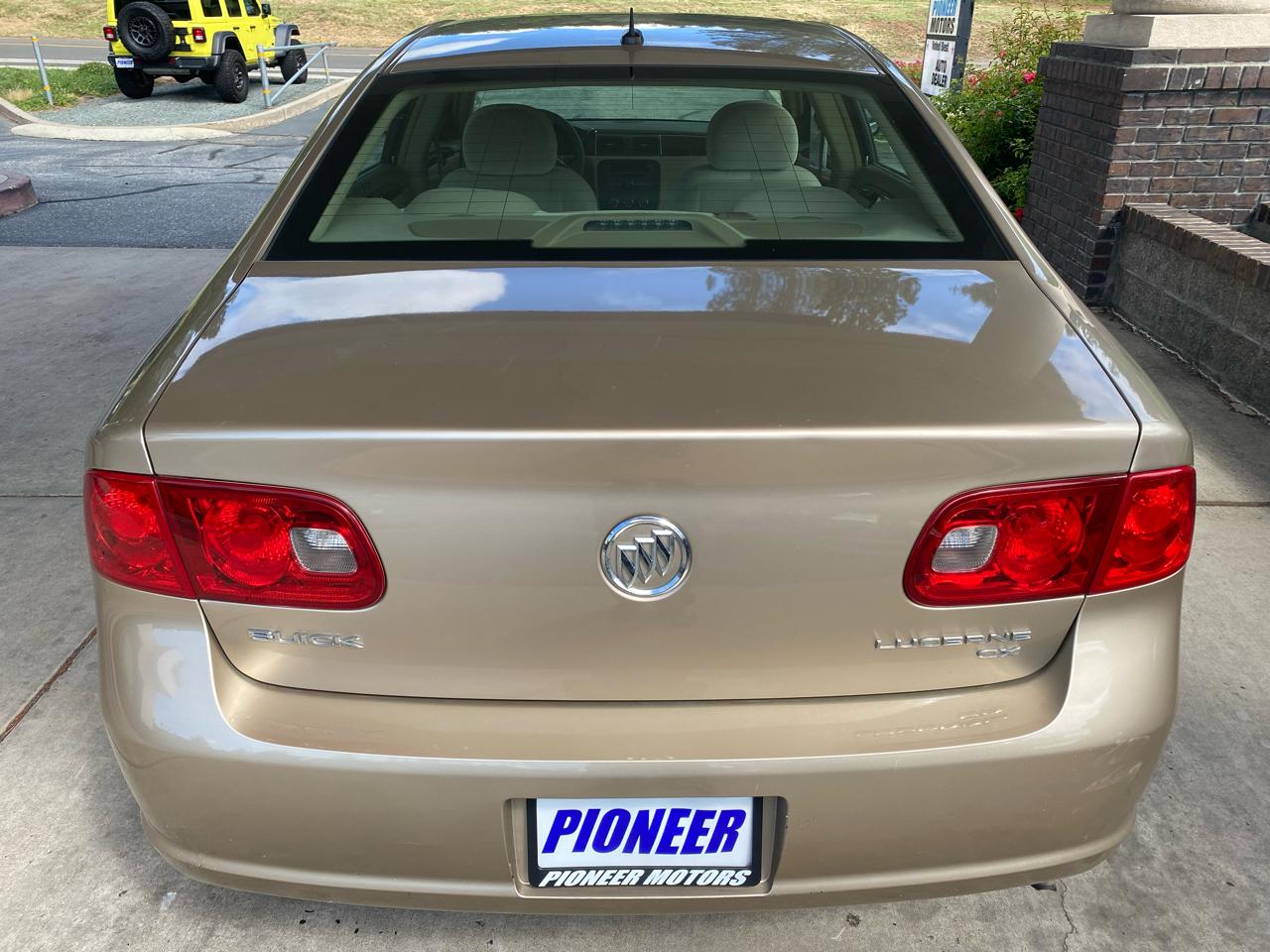 Buick Lucerne 4dr Sdn CX 2006
