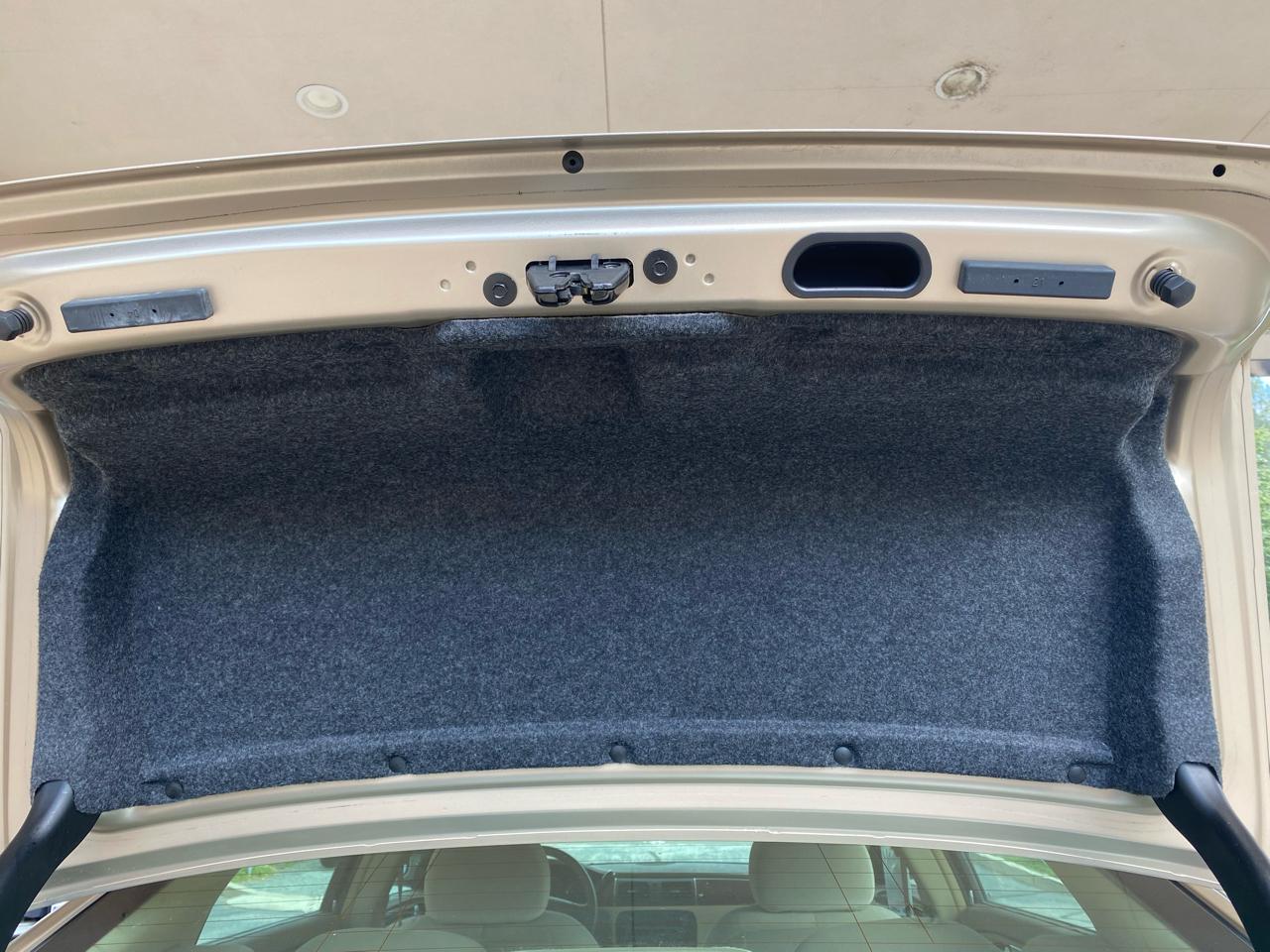 Buick Lucerne 4dr Sdn CX 2006
