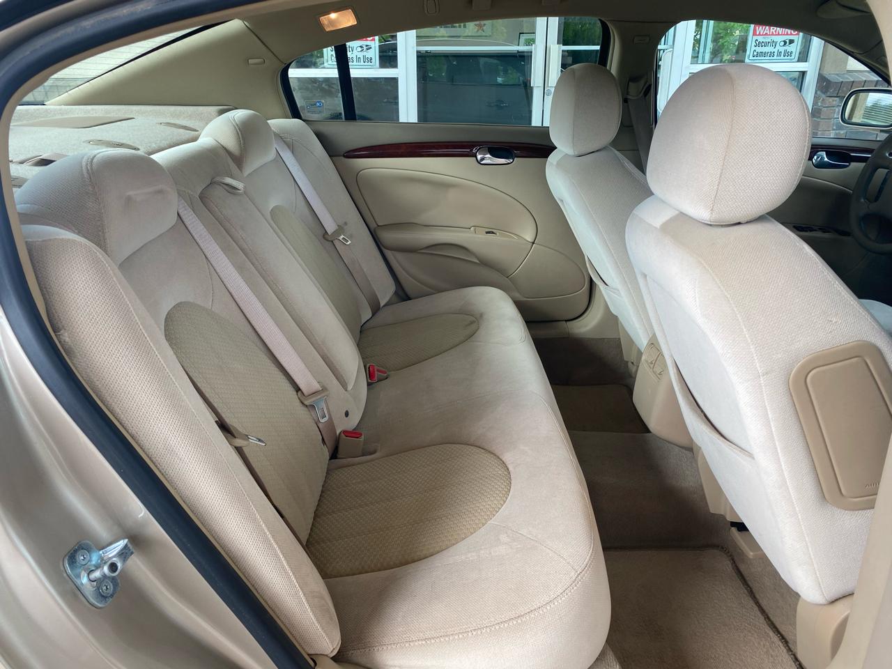 Buick Lucerne 4dr Sdn CX 2006