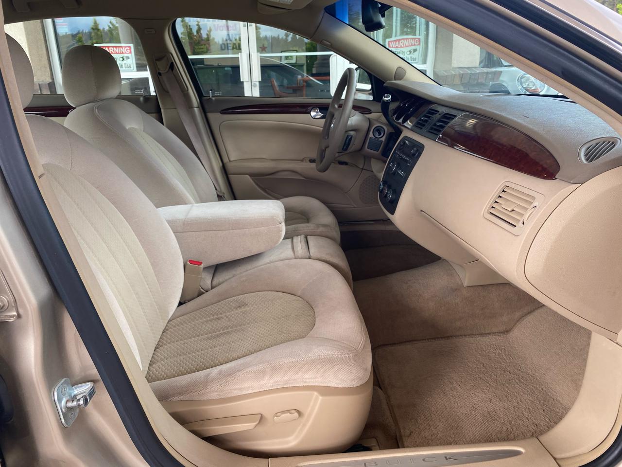 Buick Lucerne 4dr Sdn CX 2006