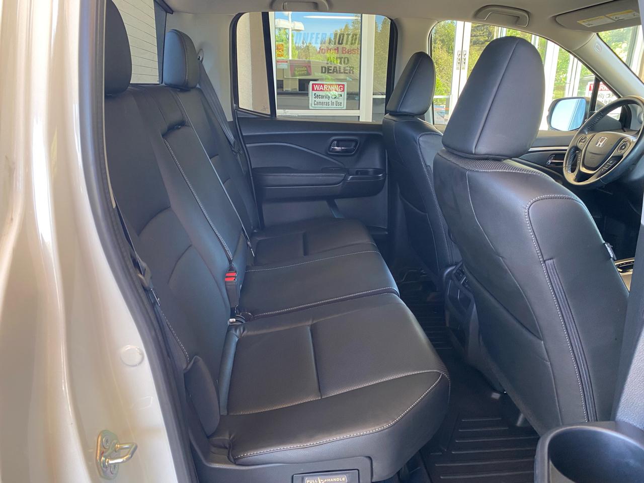 Honda Ridgeline RTL 4x4 Crew Cab 5.3' Bed 2017