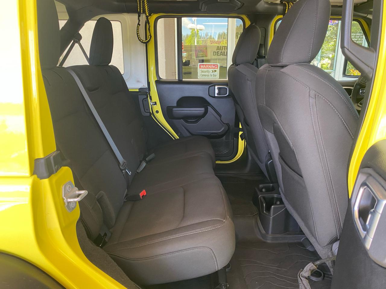 Jeep Wrangler Unlimited High Tide 4x4 2022