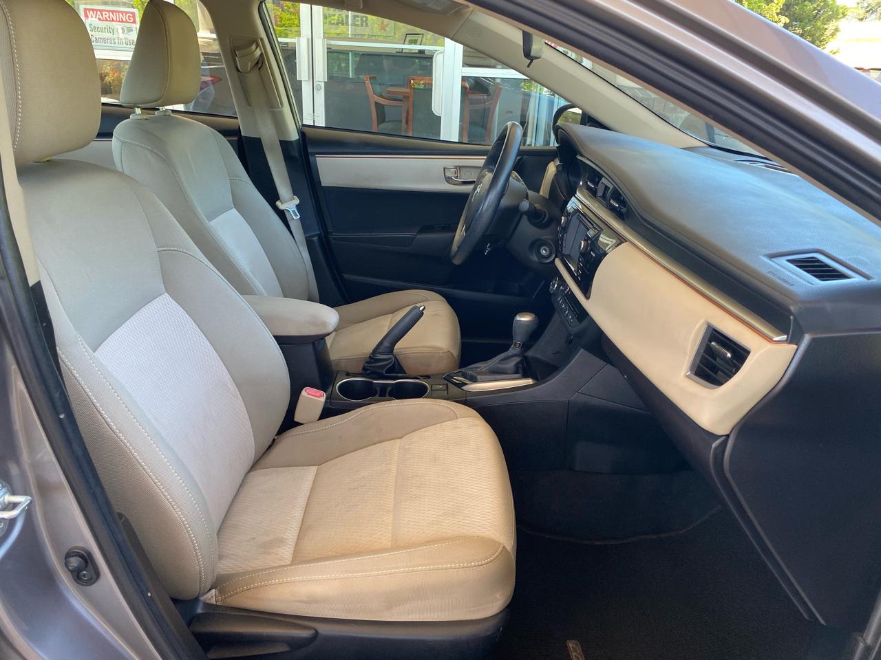 Toyota Corolla  2015