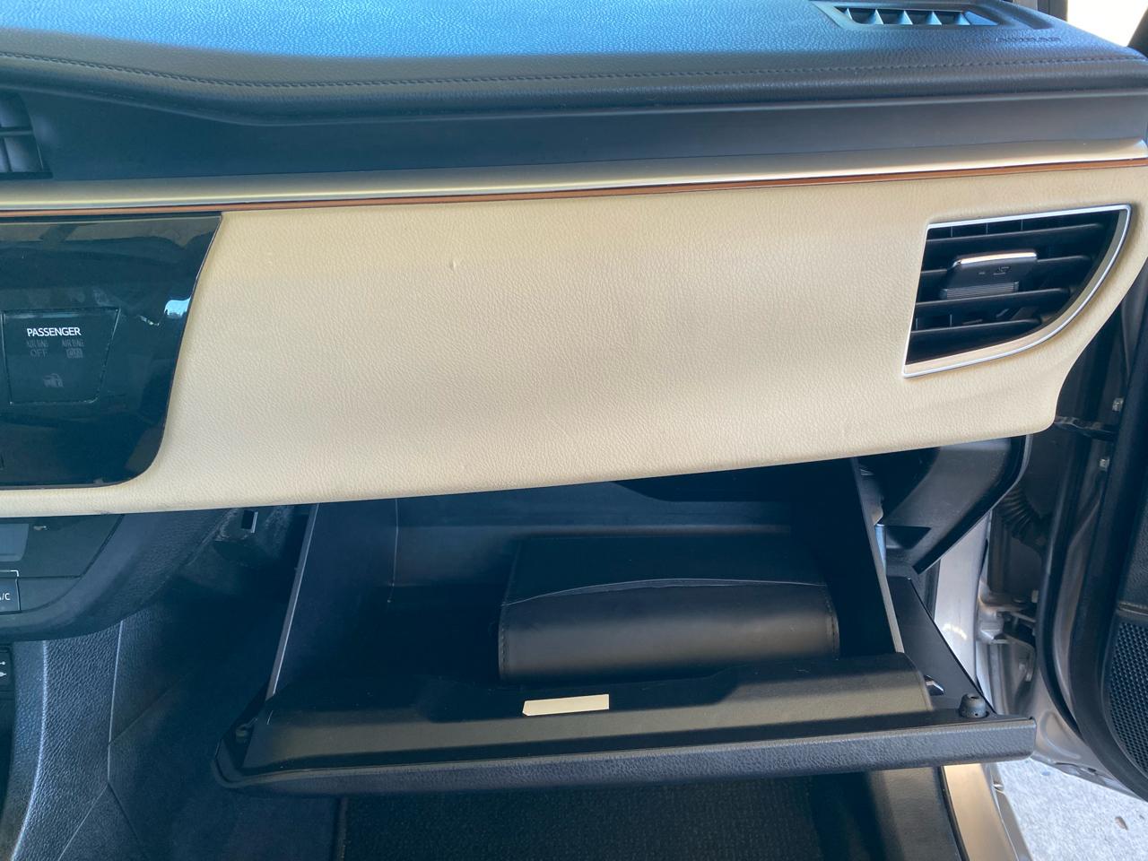 Toyota Corolla  2015