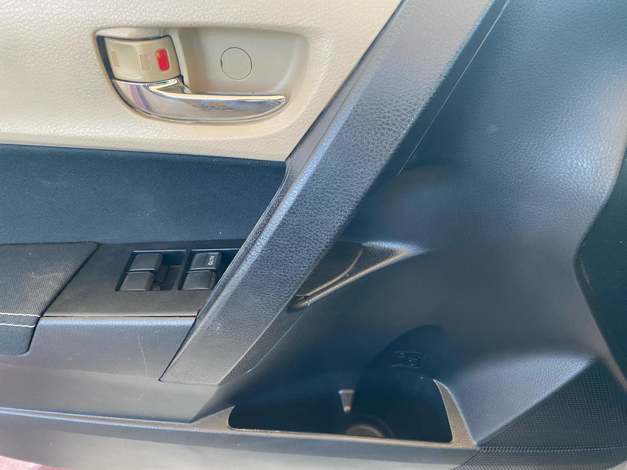 Toyota Corolla  2015