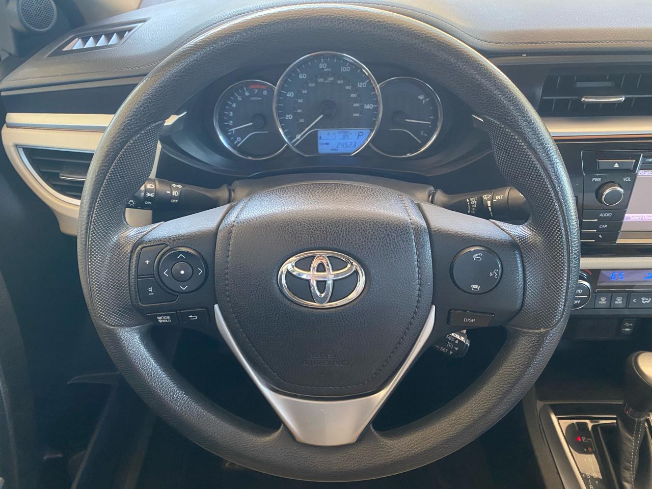 Toyota Corolla  2015