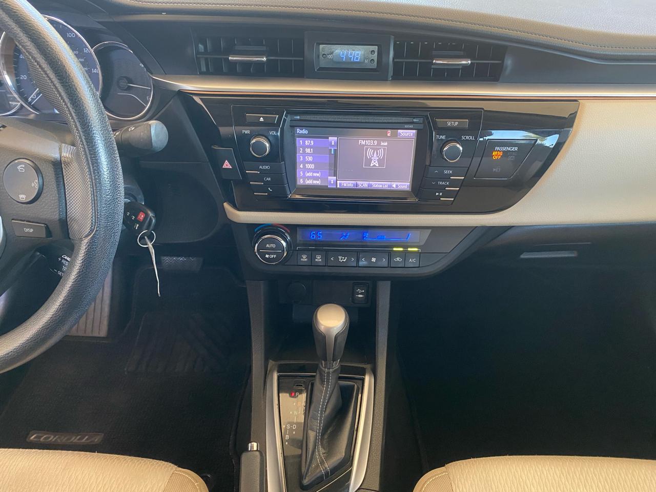 Toyota Corolla  2015