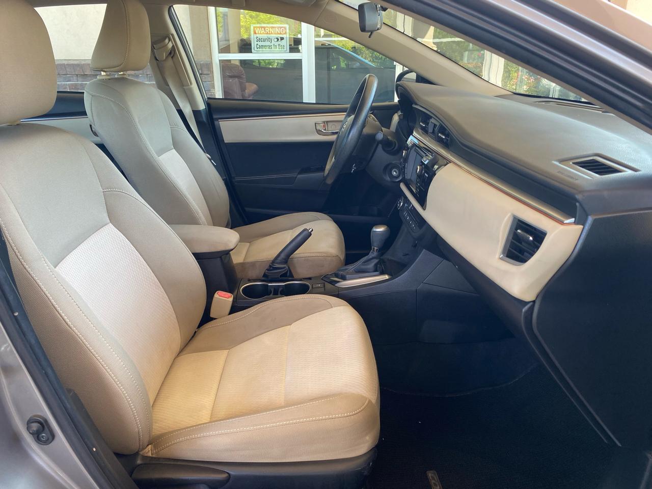 Toyota Corolla  2015