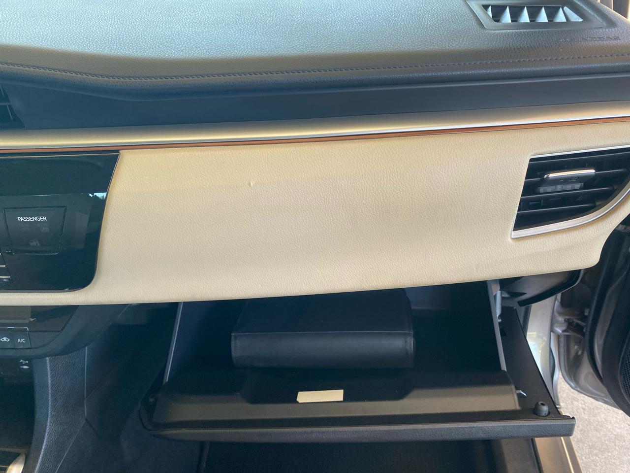 Toyota Corolla  2015