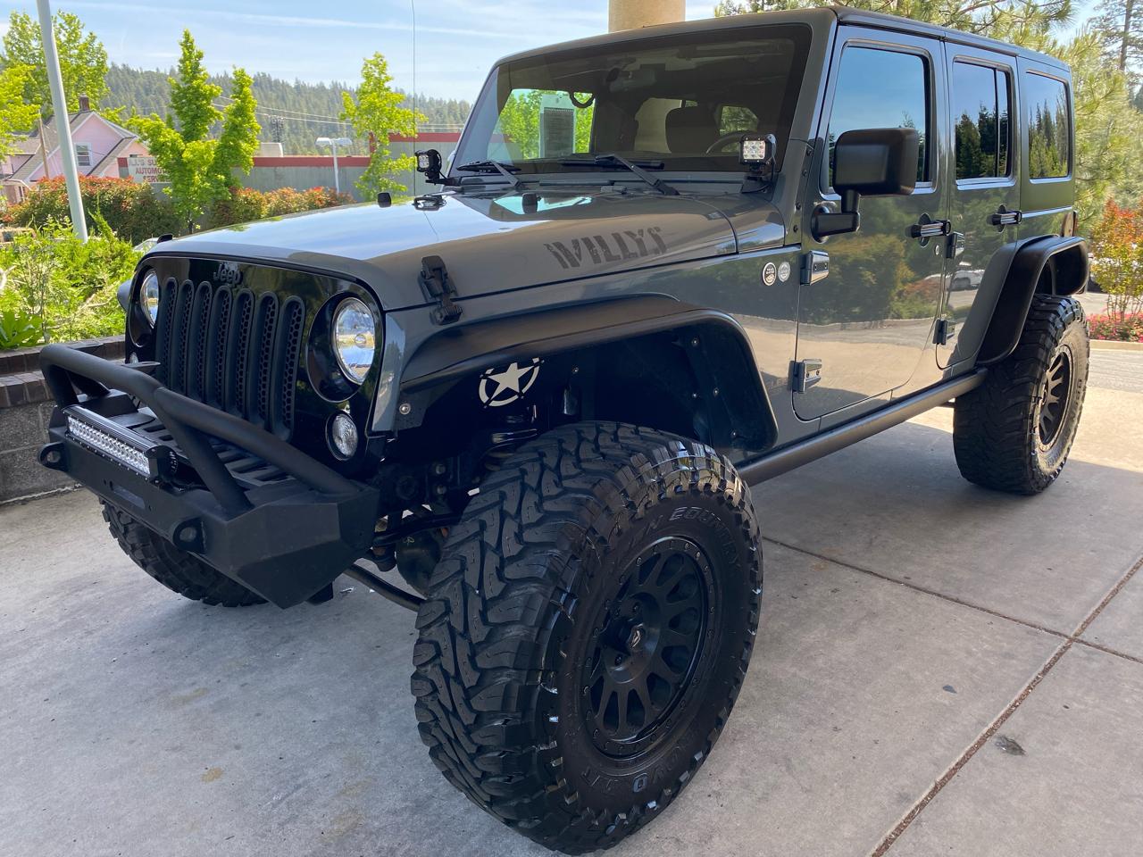 Jeep Wrangler Unlimited 4WD 4dr Willys Wheeler 2015