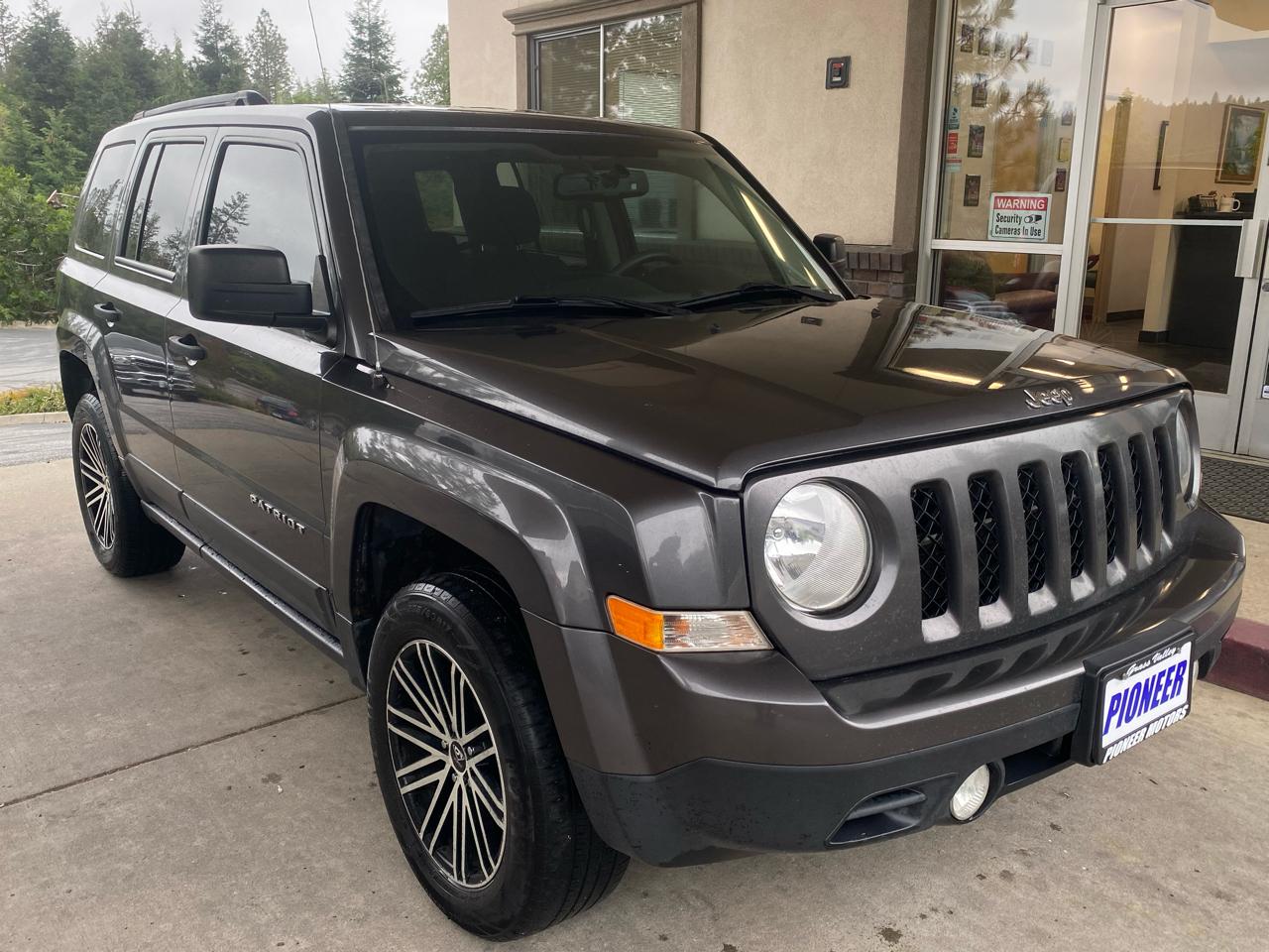 Jeep Patriot FWD 4dr Sport 2016