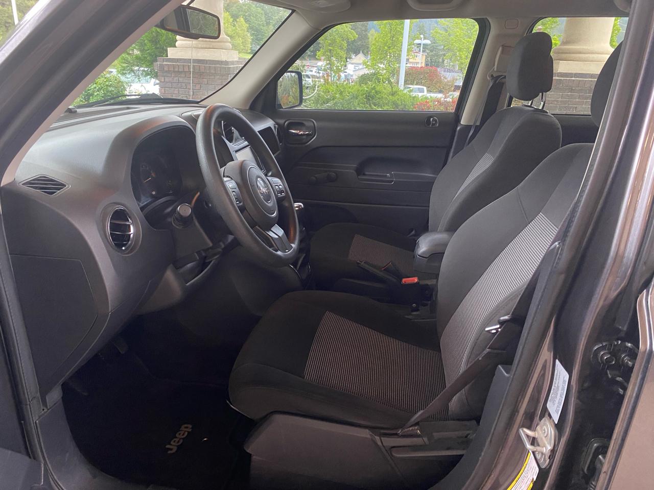 Jeep Patriot FWD 4dr Sport 2016