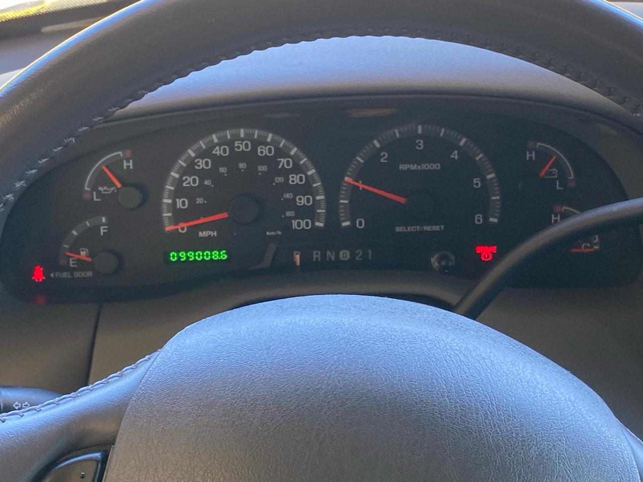 Ford F-150 SuperCrew 139" XLT 4WD 2003