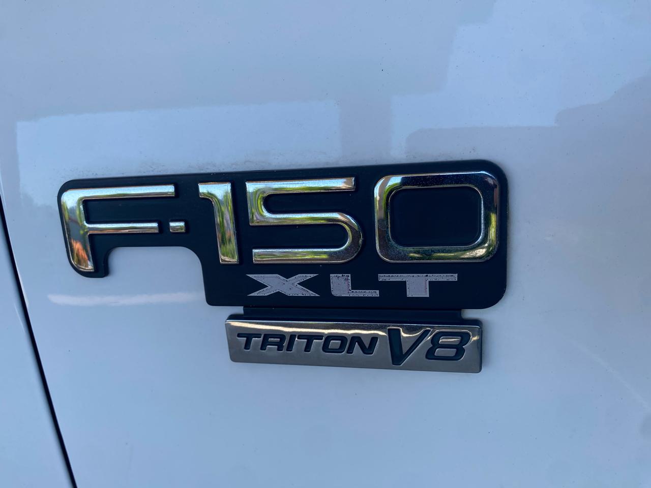 Ford F-150 SuperCrew 139" XLT 4WD 2003