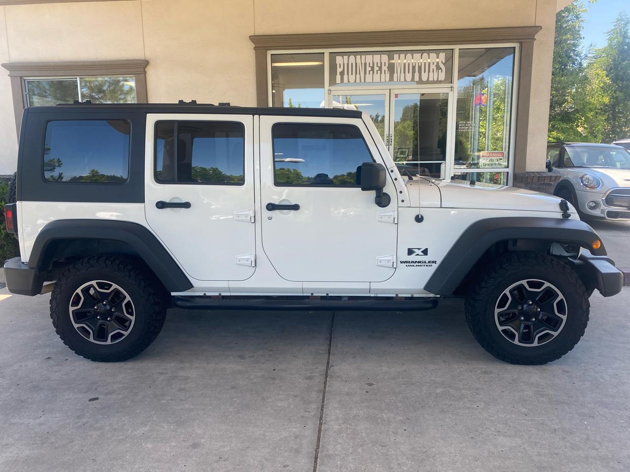 Jeep Wrangler Unlimited 4WD 4dr X 2009