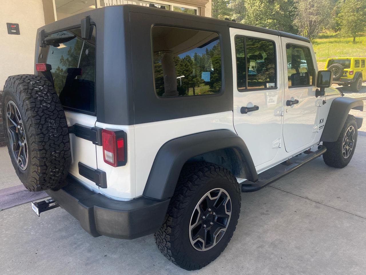 Jeep Wrangler Unlimited 4WD 4dr X 2009
