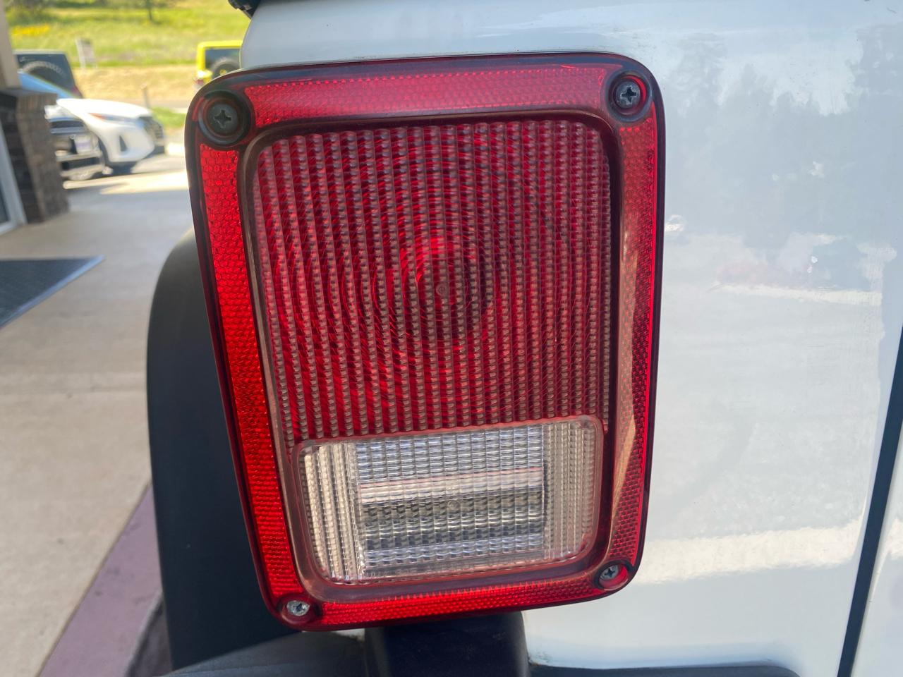Jeep Wrangler Unlimited 4WD 4dr X 2009