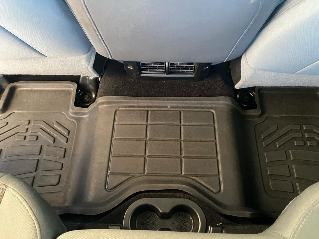 RAM 1500 Big Horn 4x4 Crew Cab 5'7" Box 2017