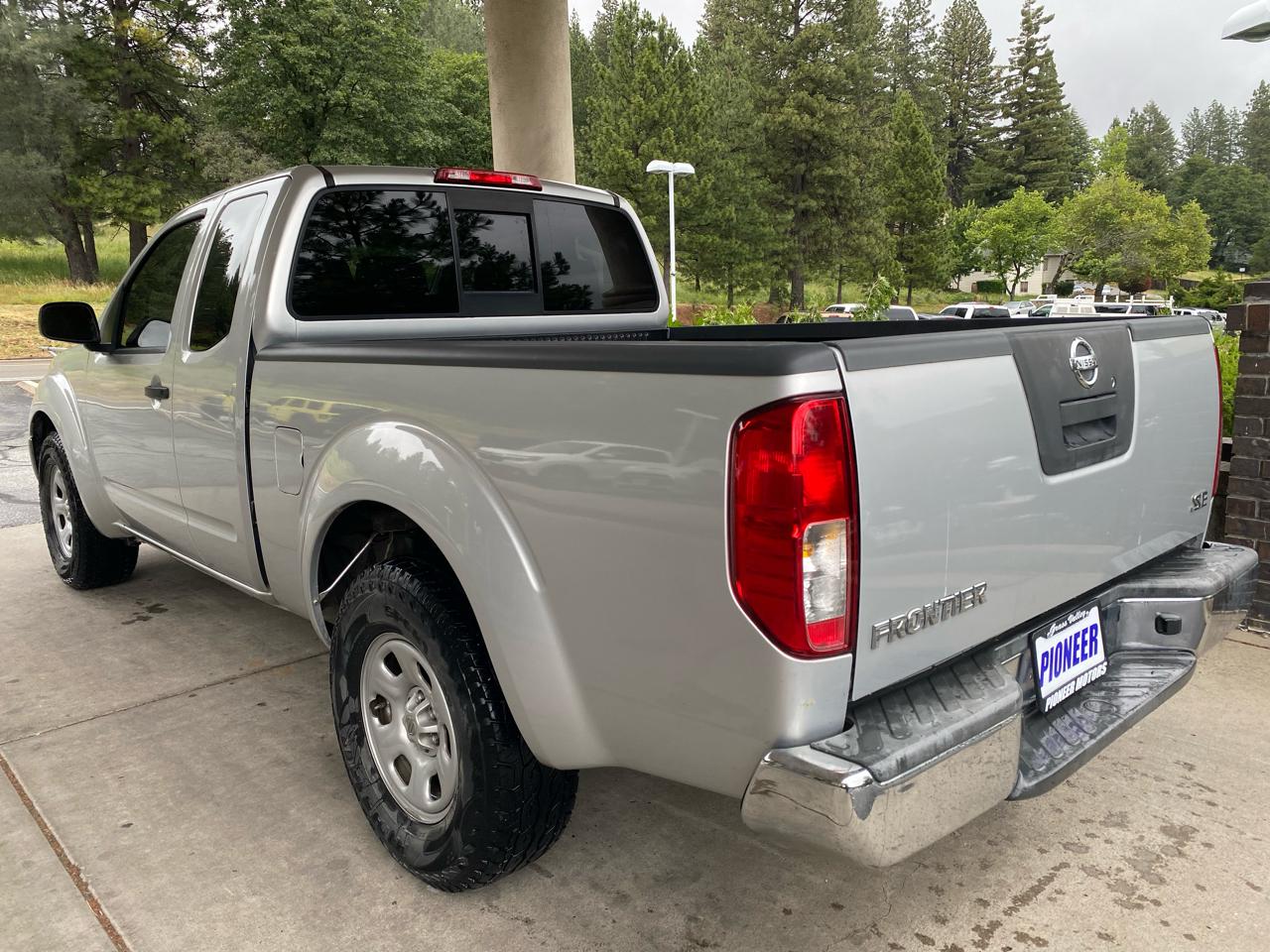 Nissan Frontier 2WD King Cab I4 Auto SE 2009
