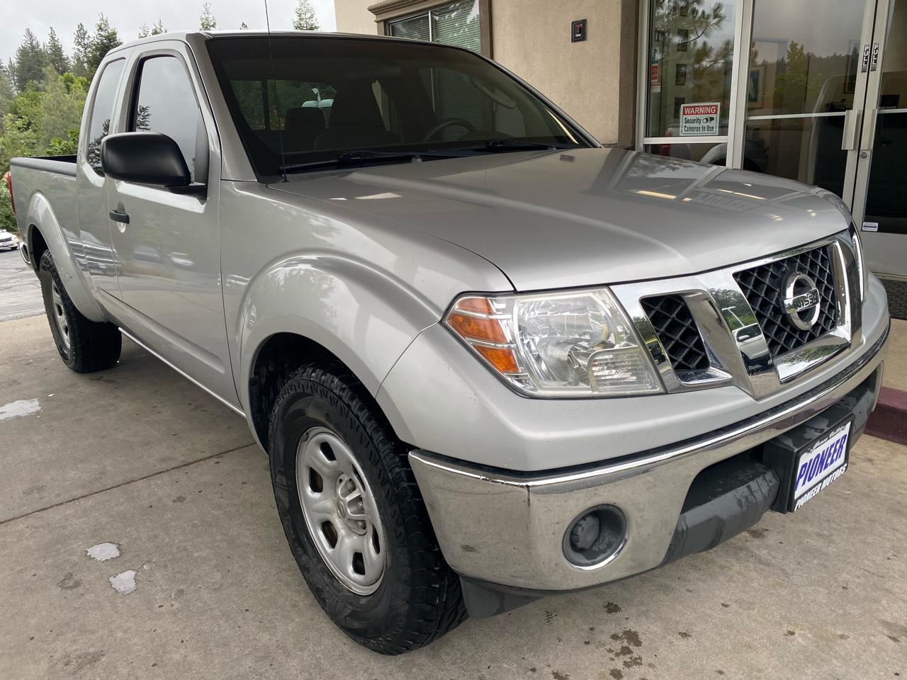 Nissan Frontier 2WD King Cab I4 Auto SE 2009