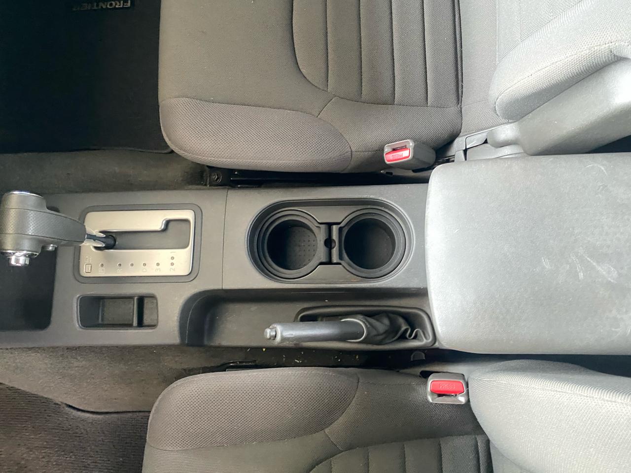 Nissan Frontier 2WD King Cab I4 Auto SE 2009