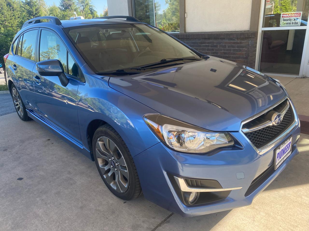 Subaru Impreza Wagon 5dr CVT 2.0i Sport Limited 2015