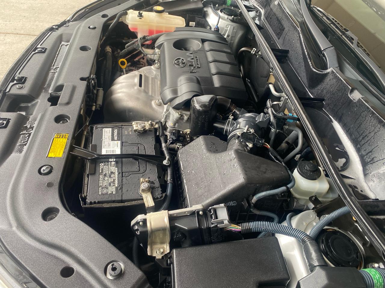 Toyota RAV4  2012