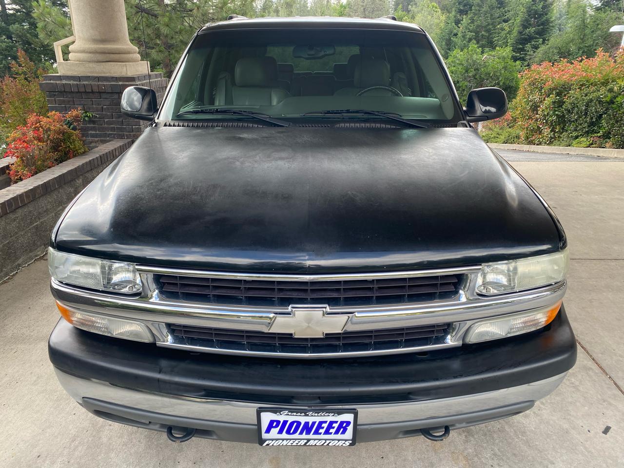 Chevrolet Tahoe 4dr 1500 4WD LT 2003