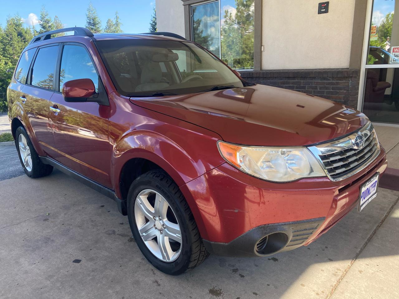 Subaru Forester 4dr Auto 2.5X Premium w/All-Weather Pkg 2010