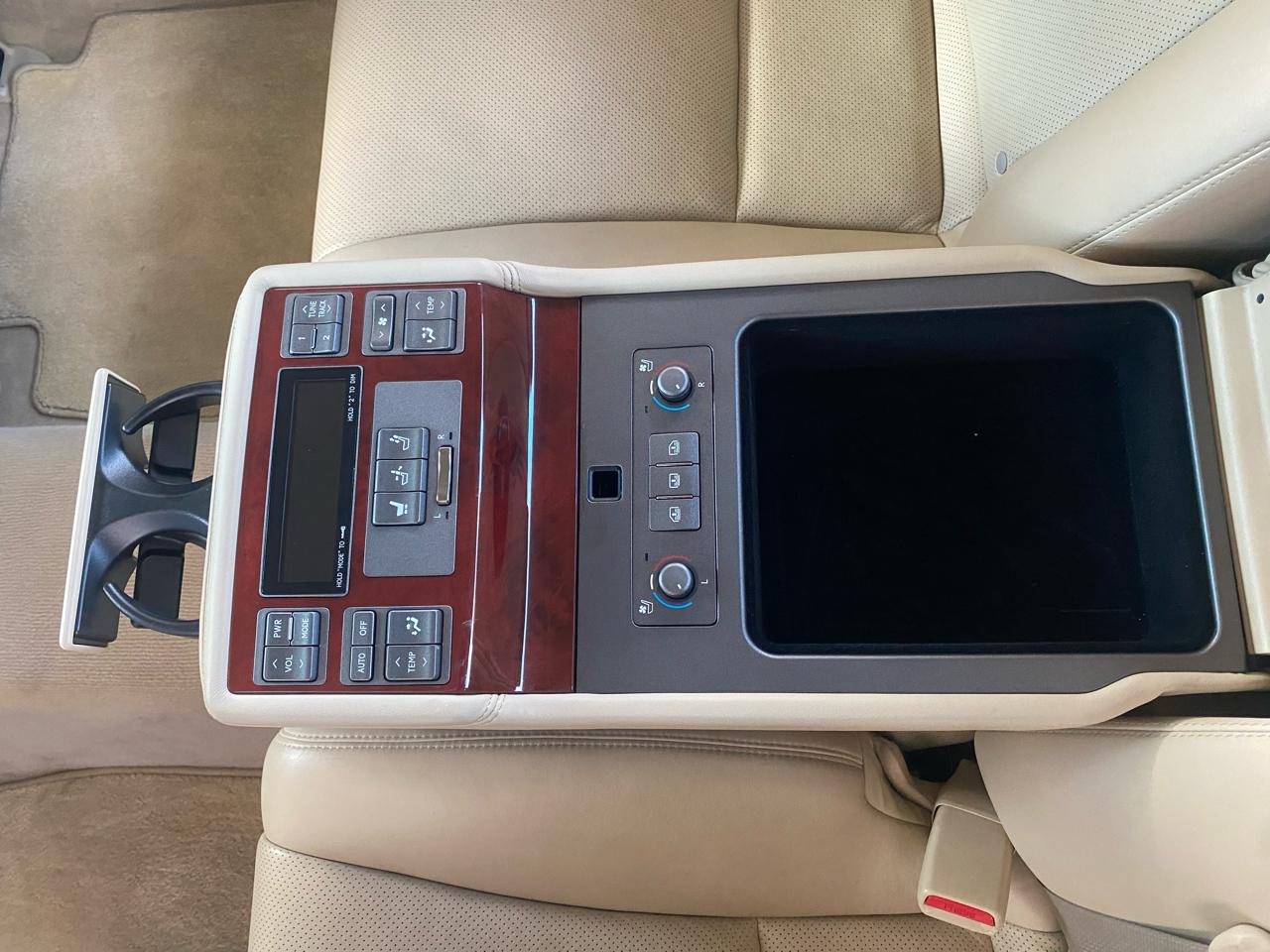 Lexus LS 460 4dr Sdn LWB 2007
