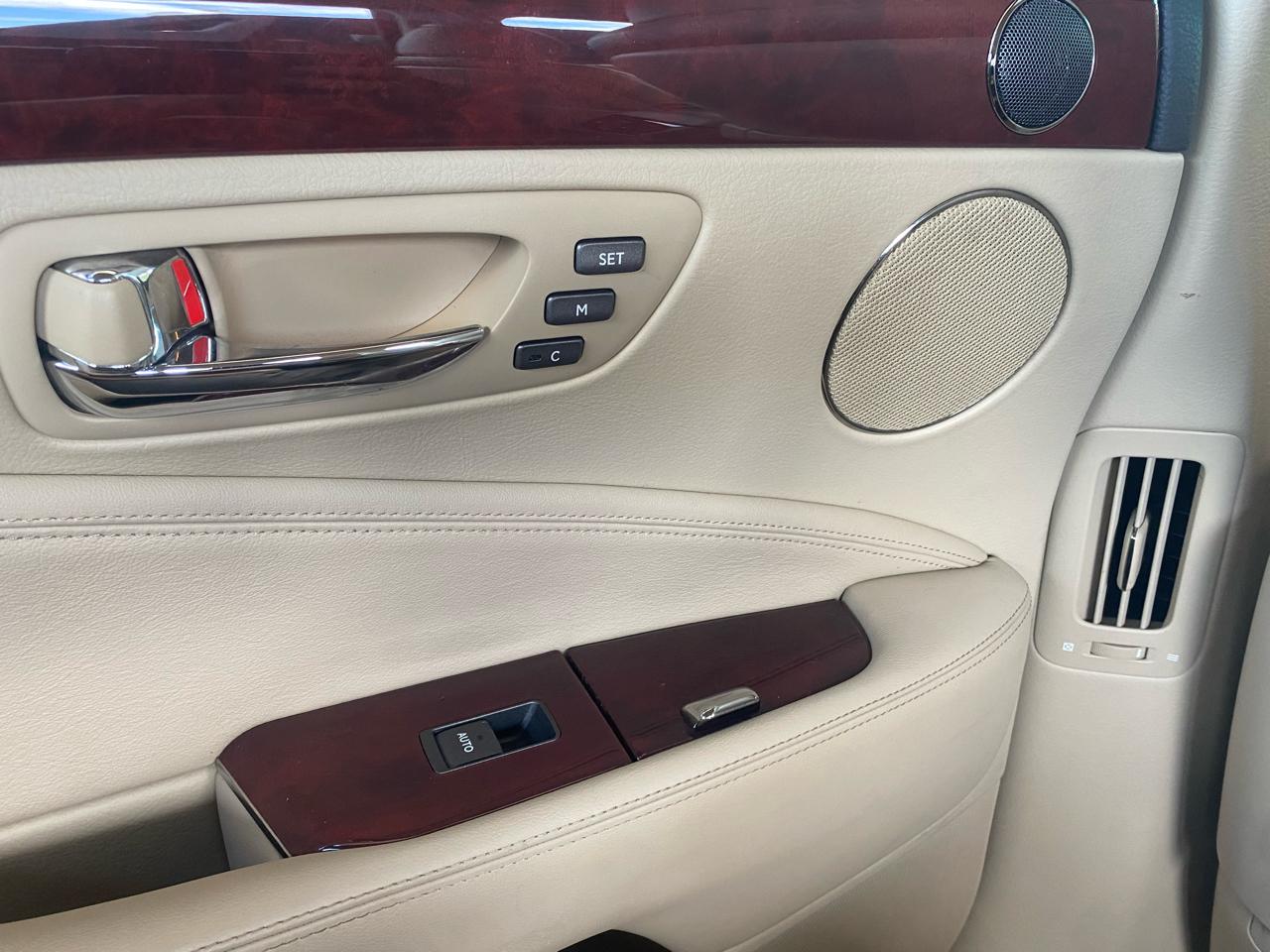 Lexus LS 460 4dr Sdn LWB 2007