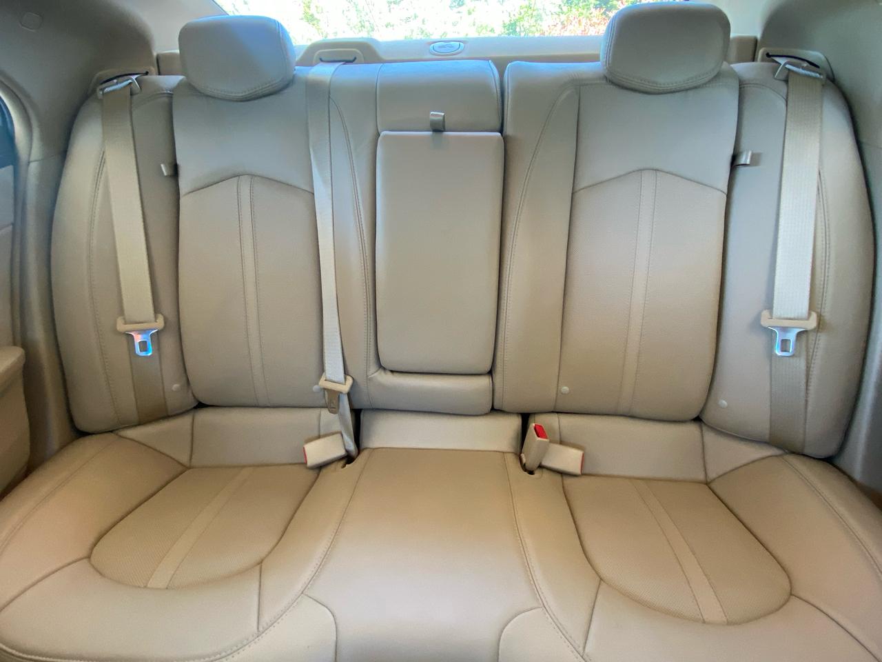Cadillac CTS Sedan 4dr Sdn 3.6L Premium RWD 2011