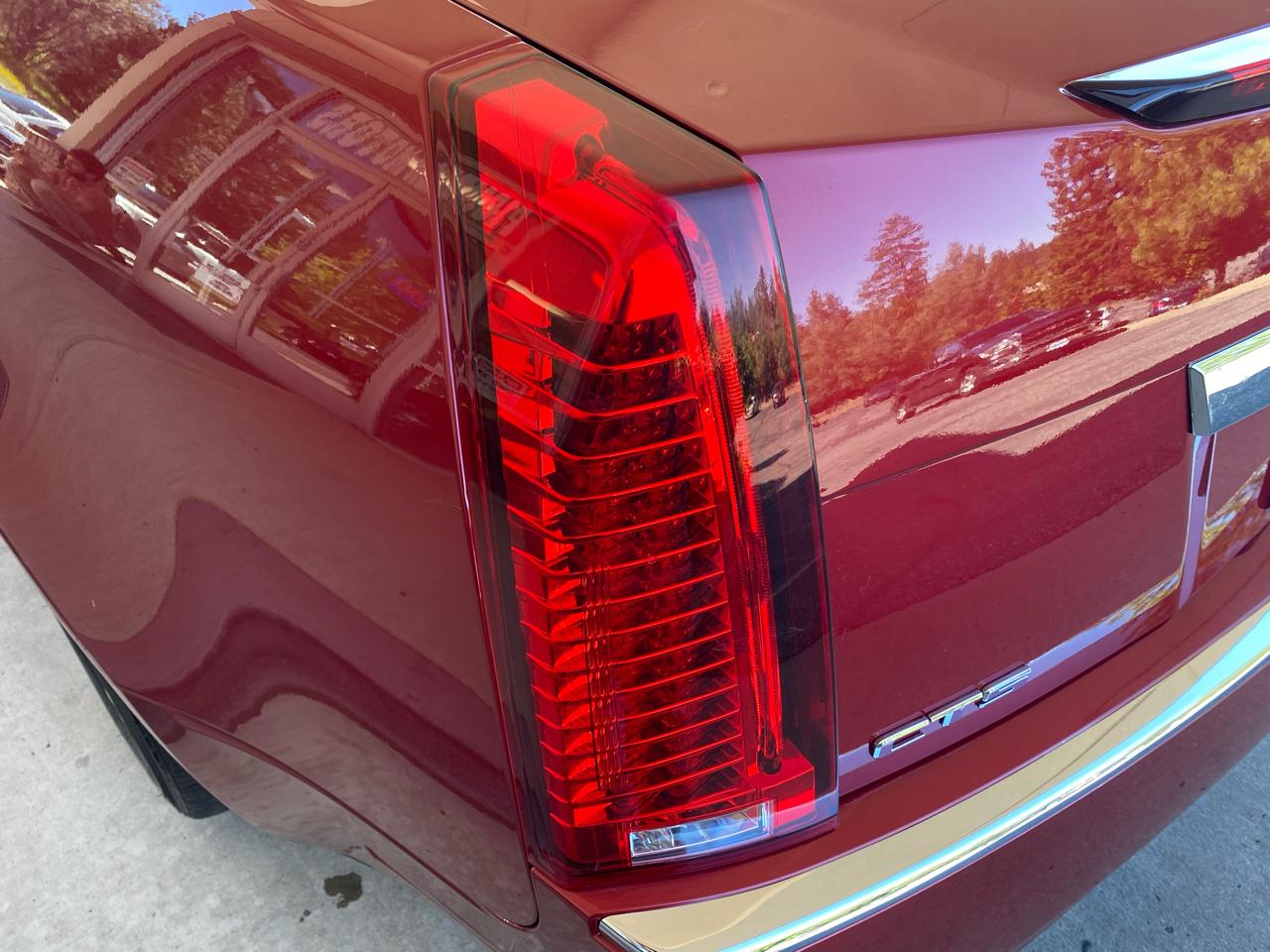 Cadillac CTS Sedan 4dr Sdn 3.6L Premium RWD 2011