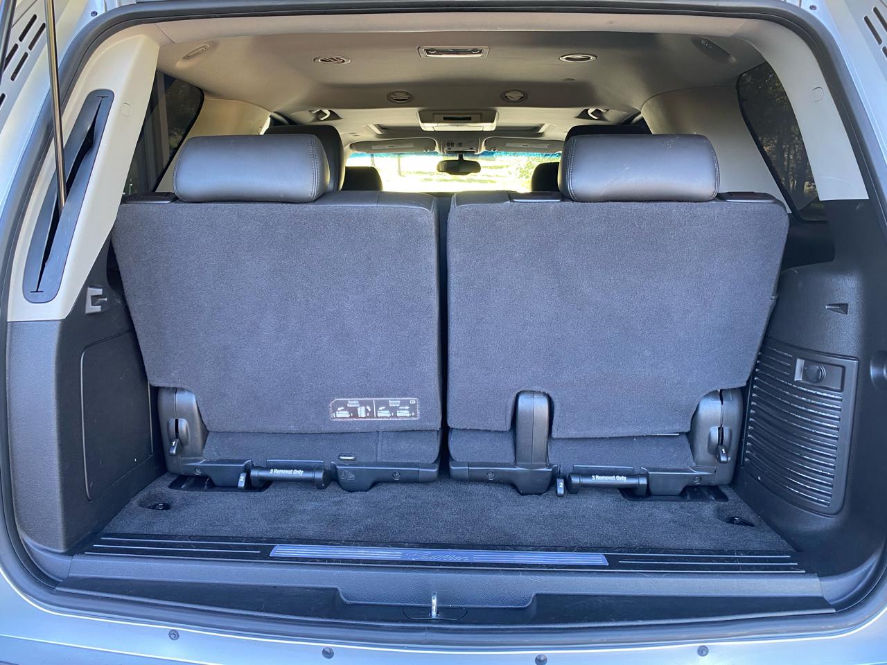 Cadillac Escalade AWD 4dr Premium 2013