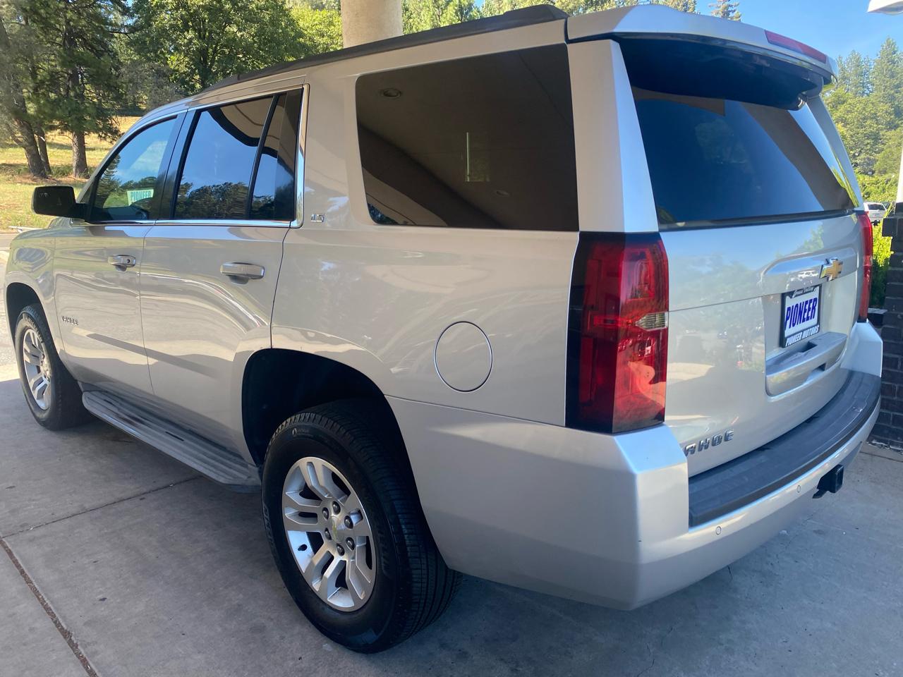 Chevrolet Tahoe 2WD 4dr LS 2015
